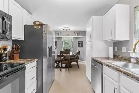Entry Way - 117 Shiloh St, Branson, MO 65616 photo 3 of 3