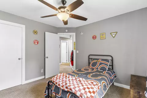Bedroom - 117 Shiloh St, Branson, MO 65616 photo 6 of 8