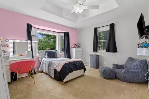 Bedroom - 25930 Ohio Ln, Shell Knob, MO 65747 photo 1 of 5