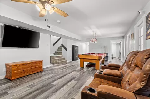 Entry Way - 25930 Ohio Ln, Shell Knob, MO 65747 photo 4 of 5