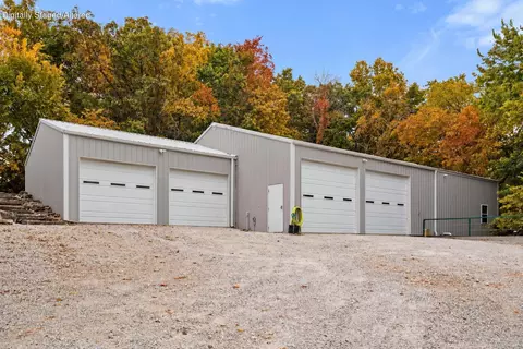 Exterior - 25930 Ohio Ln, Shell Knob, MO 65747 photo 10 of 12