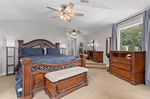 Bedroom - 25930 Ohio Ln, Shell Knob, MO 65747 photo 5 of 5
