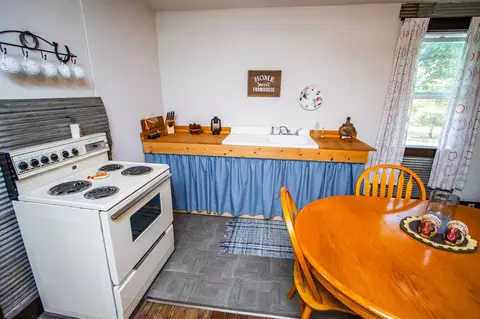 Kitchen - 75 Chadwick Rd, Fair Grove, MO 65648 photo 1 of 1