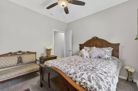 Bedroom - 488 Rockhill Dr, Forsyth, MO 65653 photo 4 of 6