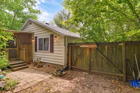 Exterior - 2411 W Madison St, Springfield, MO 65802 photo 10 of 10