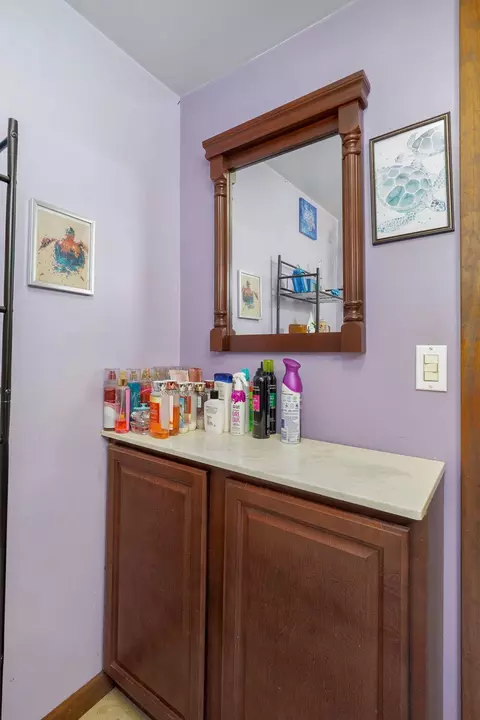 Bath - 2411 W Madison St, Springfield, MO 65802 photo 2 of 2
