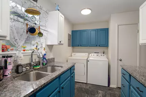 Other - 2633 W Phelps St, Springfield, MO 65802 photo 2 of 3