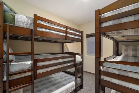Bedroom - 122 Joseph Cove Dr, Lampe, MO 65681 photo 6 of 7