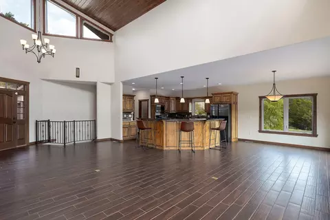 Living - 122 Joseph Cove Dr, Lampe, MO 65681 photo 5 of 8