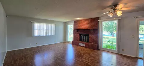 Living - 628 Parnell Dr, Branson, MO 65616 photo 1 of 3