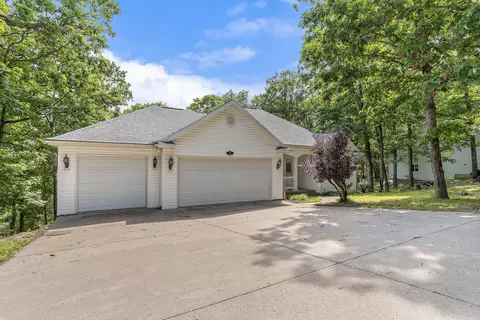 Exterior - 52 Crown Dr, Branson West, MO 65737 photo 6 of 6