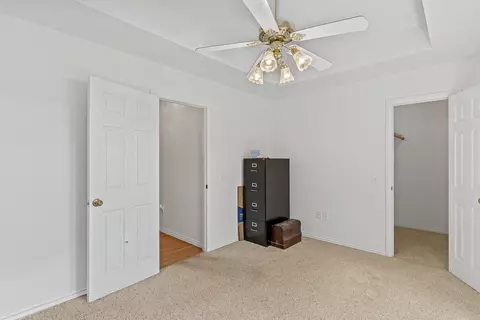 Bedroom - 52 Crown Dr, Branson West, MO 65737 photo 4 of 9