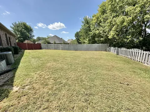 Exterior - 4414 N 6th St, Ozark, MO 65721 photo 16 of 17