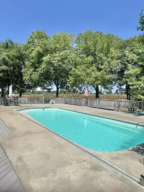 Exterior - 4414 N 6th St, Ozark, MO 65721 photo 5 of 17
