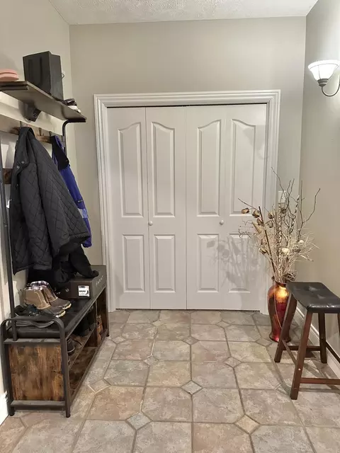 Entry Way - 4414 N 6th St, Ozark, MO 65721 photo 3 of 3