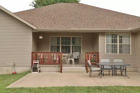 Exterior - 3741 N Oak Point Ave, Springfield, MO 65803 photo 10 of 12