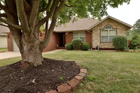 Other - 3741 N Oak Point Ave, Springfield, MO 65803 photo 1 of 9