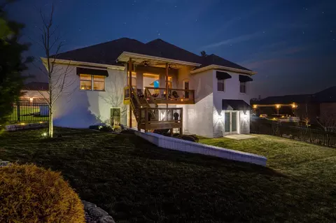 Exterior - 267 S Pebble Beach Ave, Springfield, MO 65802 photo 14 of 15