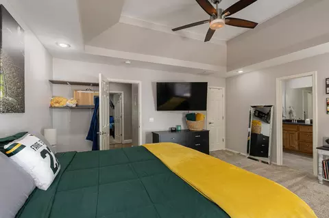 Bedroom - 736 S Willow Ct, Springfield, MO 65802 photo 5 of 5