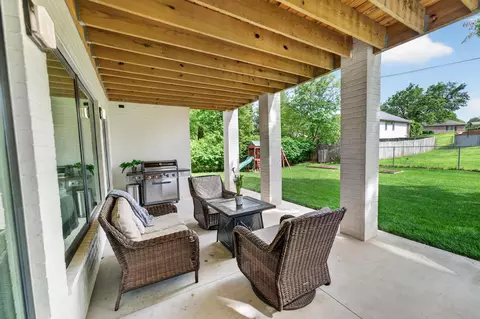 Exterior - 6002 Copper Ridge St, Nixa, MO 65714 photo 7 of 11
