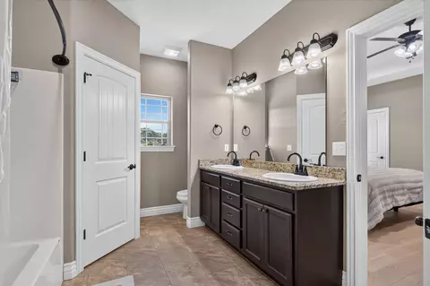 Entry Way - 173 Thunder Ridge Estates Dr, Branson, MO 65616 photo 2 of 3
