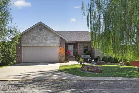 Exterior - 173 Thunder Ridge Estates Dr, Branson, MO 65616 photo 2 of 9