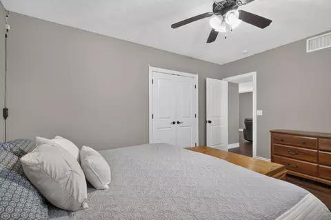 Bedroom - 173 Thunder Ridge Estates Dr, Branson, MO 65616 photo 6 of 6