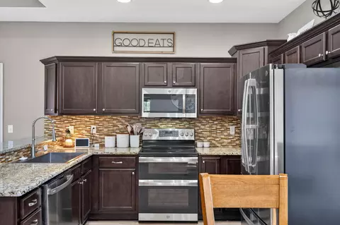 Kitchen - 173 Thunder Ridge Estates Dr, Branson, MO 65616 photo 3 of 3