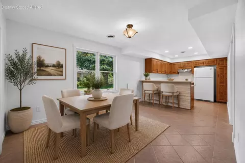 Dining - 3605 E Delmar St, Springfield, MO 65809 photo 3 of 3