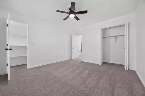 Bedroom - 3605 E Delmar St, Springfield, MO 65809 photo 4 of 9