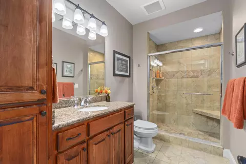 Bath - 1207 Riverstone Dr, Branson, MO 65616 photo 1 of 2