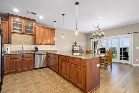 Kitchen - 1207 Riverstone Dr, Branson, MO 65616 photo 1 of 4