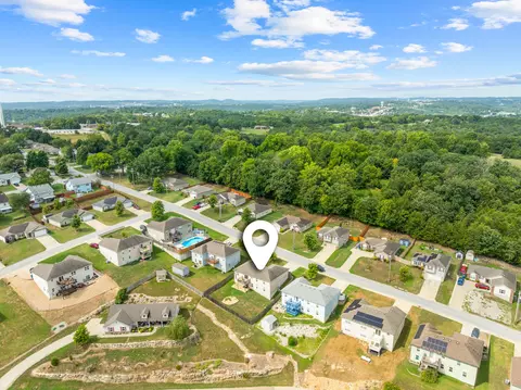 View/Area - 218 Windridge St, Branson, MO 65616 photo 3 of 7