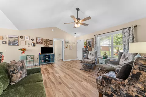 Living - 218 Windridge St, Branson, MO 65616 photo 1 of 3