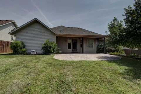 Exterior - 439 S River Birch Dr, Springfield, MO 65809 photo 4 of 7