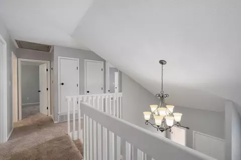 Entry Way - 2771 W Westview St, Springfield, MO 65807 photo 2 of 2