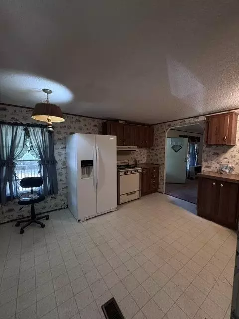 Kitchen - 000 State Highway Ac, Drury, MO 65638 photo 1 of 2