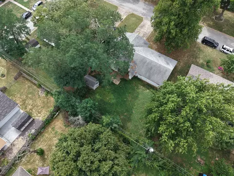 View/Area - 1317 E Cambridge St, Springfield, MO 65804 photo 2 of 2