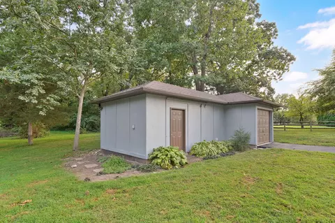 Exterior - 2082 W Trevor Trl, Ozark, MO 65721 photo 8 of 11