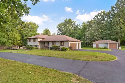 Exterior - 2082 W Trevor Trl, Ozark, MO 65721 photo 7 of 11