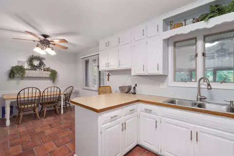 Kitchen - 2082 W Trevor Trl, Ozark, MO 65721 photo 2 of 4