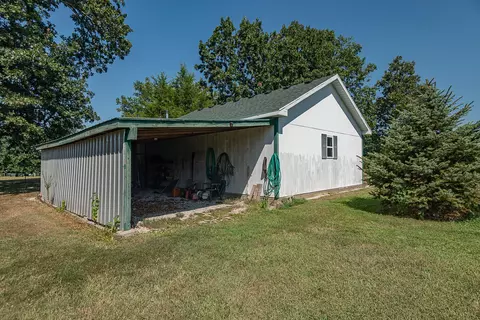 Exterior - 330 Cedar View Ln, Clever, MO 65631 photo 7 of 14
