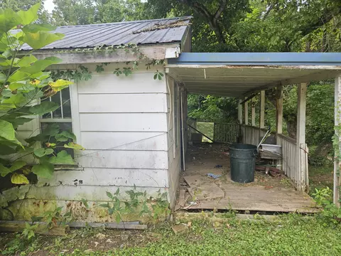 Exterior - 17882 3rd St, Eminence, MO 65466 photo 7 of 7