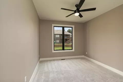Bedroom - 2038 N Silver Charm Ave, Springfield, MO 65802 photo 5 of 6