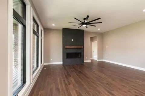 Living - 2038 N Silver Charm Ave, Springfield, MO 65802 photo 3 of 3