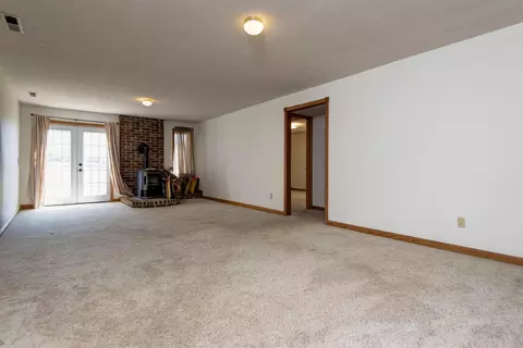 Living - 1433 N Emerald Hills Dr, Nixa, MO 65714 photo 3 of 3