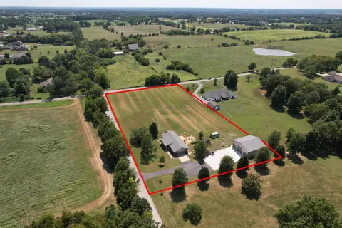 View/Area - 1433 N Emerald Hills Dr, Nixa, MO 65714 photo 1 of 15