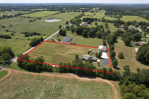 View/Area - 1433 N Emerald Hills Dr, Nixa, MO 65714 photo 6 of 15