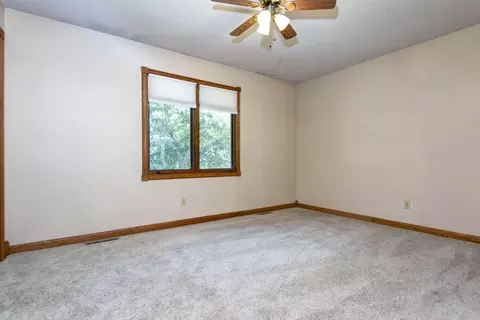 Bedroom - 1433 N Emerald Hills Dr, Nixa, MO 65714 photo 2 of 5
