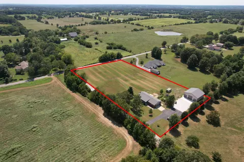 View/Area - 1433 N Emerald Hills Dr, Nixa, MO 65714 photo 11 of 15